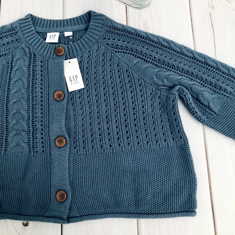 NWT Blue Cardigan Girl Size M - Picture 2 of 5
